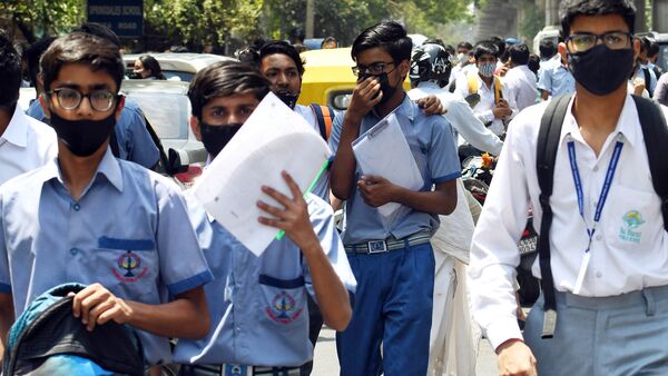 Telugu Composite Paper: తూచ్‌.. పది పరీక్షల్లో ఈ ఏడాది ఆ పేపర్ ఉన్నట్టే