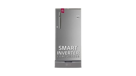 LG 185 L Single Door Refrigerator: దీని వాస్తవ ధర రూ. 21,299. అమెజాన్​లో 28శాతం డిస్కౌంట్​తో రూ. 15,390కే పొందొచ్చు. ఎస్​బీఐ క్రెడిట్​ కార్డ్​తో మరిన్ని ఆఫర్స్​ పొందొచ్చు.