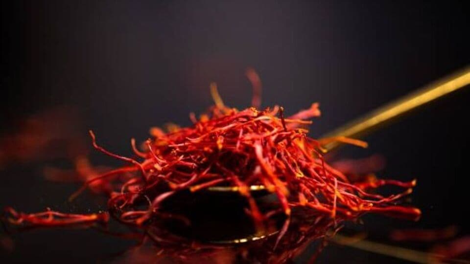 Saffron Water Benefits చిటికెడు కుంకుమపువ్వుతో అనేక ప్రయోజనాలు.. కానీ