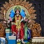 <p>దుర్గామాత అనుగ్రహం పొందాలంటే.. ఎర్రటి రంగు పువ్వులతో పూజ చేయాలి. పూజలో నలుపు రంగును ఎక్కడా వాడకపోవడం మంచిది.</p>