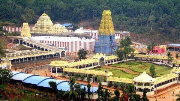 Dog In Appanna Temple: అప్పన్న ఆలయంలోకి శుకనం,సంప్రోక్షణ తర్వాత దర్శనాలకు అనుమతి