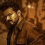 <p>Leo Box Office Collections: లియో మూవీ గురు, శుక్ర, శని, ఆది, సోమ, మంగళవారాల్లో బాగానే కలెక్ట్ చేసిందని శ్రీధర్ చెప్పాడు. "బుధ, గురువారాల్లో కలెక్షన్లు మరీ దారుణంగా ఉన్నాయి. చాలా చోట్ల షోస్ రద్దయ్యాయి. రెండో రోజు లియో కలెక్షన్లు తగ్గిన మాట నిజమే. నేను కూడా థియేటర్ నడుపుతాను కాబట్టి చెబుతున్నాను. అయితే శని, ఆది, సోమ, మంగళవారాల్లో కలెక్షన్లు బాగున్నాయి. ఎవరు నంబర్ 1, నంబర్ 2 అనేది డిసైడ్ చేయలేం. వారం వారం మారుతూ ఉంటుంది" అని శ్రీధర్ అన్నాడు.</p>