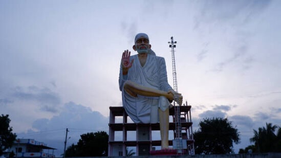ఈ ప్రత్యేక ప్యాకేజీని హైదరాబాద్ నుంచి ఆపరేట్ చేస్తోంది తెలంగాణ టూరిజం. ఇందుకోసం ఏసీ, నాన్ ఏసీ బ‌స్సుల‌ను అందుబాటులోకి తెచ్చింది.