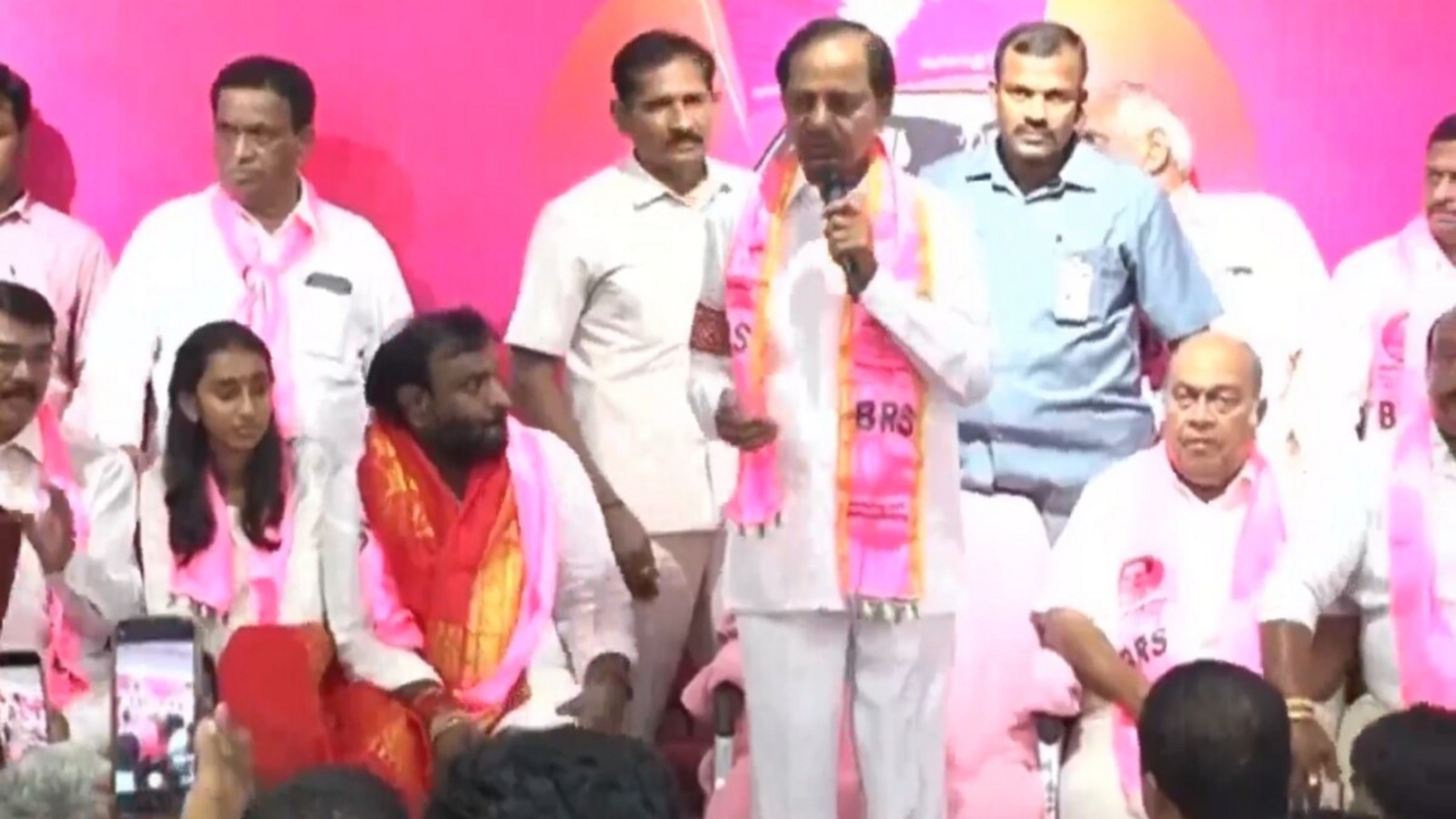 CM KCR : అభివృద్ధిని చూసి ఓర్వలేకే ప్రతిపక్షాల హత్యా రాజకీయాలు - సీఎం కేసీఆర్