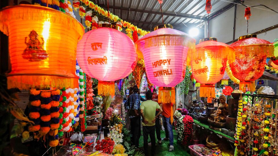 Diwali 2023 stock picks దీపావళి రోజు ఈ 6 స్టాక్స్ కొంటే లాభాలు