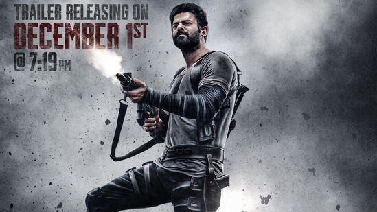 పాన్ ఇండియా రెబల్ స్టార్ హీరోగా నటిస్తున్న సలార్ సినిమా ట్రైలర్ రిలీజ్ డేట్, టైమ్‍ను దీపావళి సందర్భంగా నేడు ప్రకటించింది హొంబాలే ఫిల్మ్స్. సలార్ ట్రైలర్‌ను డిసెంబర్ 1వ తేదీన సాయంత్రం 7 గంటల 19 నిమిషాలకు రిలీజ్ చేయనున్నట్టు వెల్లడించింది. సలార్ మూవీ డిసెంబర్ 22న థియేటర్లలో రిలీజ్ కానుంది.&nbsp;