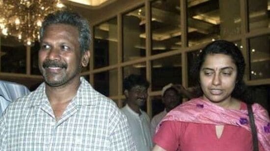 Suhasini Mani Ratnam love story: నేనేమో చాలా గడసరి. మణిరత్నం చాలా కామ్. ఇద్దరికీ పెళ్లి జరిగినప్పుడు ఇదే విషయాన్ని గుర్తు చేస్తూ ఖుష్బూ ఓ మెసేజ్ పంపించింది అని సుహాసిని గుర్తు చేసుకుంది.