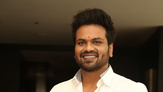 ఈ గేమ్ షో ద్వారా ఏడేళ్ల విరామం అనంత‌రం మ‌ళ్లీ ఇండ‌స్ట్రీలో అడుగుపెట్టనుండ‌టం ఆనందంగా ఉంద‌ని మంచు మ‌నోజ్ అన్నాడు.&nbsp;