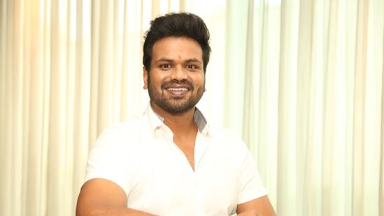 లాంగ్ గ్యాప్ తీసుకున్నందుకు అభిమానుల‌కు మంచు మ‌నోజ్ క్ష‌మాప‌ణ‌లు చెప్పాడు. క‌మ్‌బ్యాక్ కోసం చాలా అవ‌కాశాలు వ‌చ్చినా కొత్త‌గా చేయాల‌నే త‌ప‌న‌తో ఈ గేమ్ షో అంగీక‌రించిన‌ట్లు మంచు మ‌నోజ్ అన్నాడు.&nbsp;