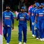టీమిండియా తుది జట్టు ఎంపికపై మాజీ క్రికెటర్లు ఘాటు విమర్శలు