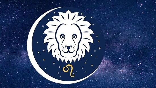 సింహ రాశి వారికి గురు పుష్య యోగం సంవత్సరం చివరిలో అదృష్టాన్ని తెస్తుంది. మీరు వ్యాపారంలో మంచి లాభాలను పొందుతారు. మీ ఆర్థిక స్థితి బలంగా ఉంటుంది. చాలా కాలంగా అనారోగ్యంతో ఉన్న వారి ఆరోగ్యం మునుపటి కంటే మెరుగ్గా ఉంటుంది. ఈ సమయంలో డబ్బు పెట్టుబడి పెట్టడం వల్ల కొత్త సంవత్సరంలో మంచి రాబడిని పొందవచ్చు.&nbsp;