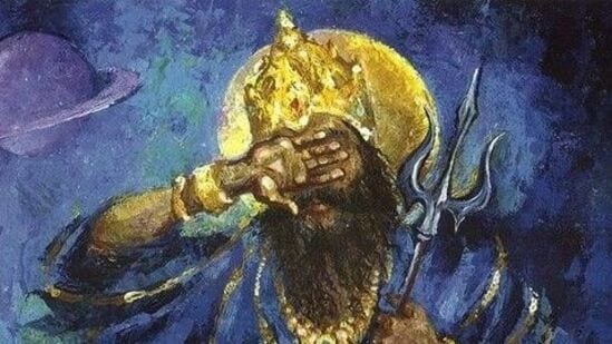 హిందూమతంలో విగ్రహారాధనకు ప్రత్యేక ప్రాముఖ్యత ఉంది. ప్రతి ఇంటిలో దేవతామూర్తుల విగ్రహాలను ప్రతిష్టించి పూజలు చేస్తారు. ప్రజలు తమ ఇళ్లలో శివ-పార్వతి, రాధా-కృష్ణ, రామ -సీత, వినాయకుడు, శ్రీహరి విష్ణు, లక్ష్మి, మా దుర్గ వంటి అనేక దేవుళ్ళను, దేవతలను పూజిస్తారు.