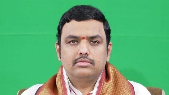 చిలకమర్తి ప్రభాకర చక్రవర్తి శర్మ
