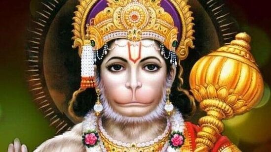 మీరు జీవితంలో సమస్యలతో బాధపడుతుంటే మంగళవారం నాడు హనుమంతునికి మెంతికూరలో పనసపండు, నూనె కలిపి సమర్పించండి. ఈ తపస్సు చేయడం ద్వారా &nbsp;బాధల నుండి విముక్తి పొందాడని నమ్ముతారు.
