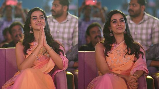 గుంటూరు కారం సినిమాలో శ్రీలీల‌తో పాటు మ‌రో హీరోయిన్‌గా మీనాక్షి చౌద‌రి న‌టించింది. &nbsp;శ్రీలీల‌తో పోలిస్తే ఆమె క్యారెక్ట‌ర్ నిడివి త‌క్కువేన‌ని స‌మాచారం.&nbsp;