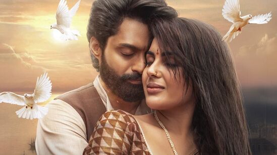 థియేటర్లలో రిలీజైన 20 రోజలలోపే డెవిల్ మూవీ అమెజాన్ ప్రైమ్ వీడియోలో స్ట్రీమింగ్‍కు వచ్చింది. ఈ చిత్రంలో కల్యాణ్ రామ్ సరసన సంయుక్త మీనన్ హీరోయిన్‍గా నటించారు.&nbsp;