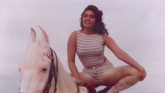 Silk Smitha Biopic: సిల్క్ స్మిత జీవితం ఇప్పటికీ ఓ మిస్టరీనే