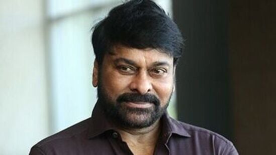 మెగాస్టార్ చిరంజీవికి దేశ రెండో అత్యున్నత పురస్కారం ‘పద్మ విభూషణ్’ అవార్డును కేంద్ర ప్రభుత్వం ఇటీవలే&nbsp; ప్రకటించింది.&nbsp;