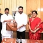 సీఎం రేవంత్ తో ఆర్థిక మంత్రి భట్టి సీఎం రేవంత్ తో ఆర్థిక మంత్రి భట్టి