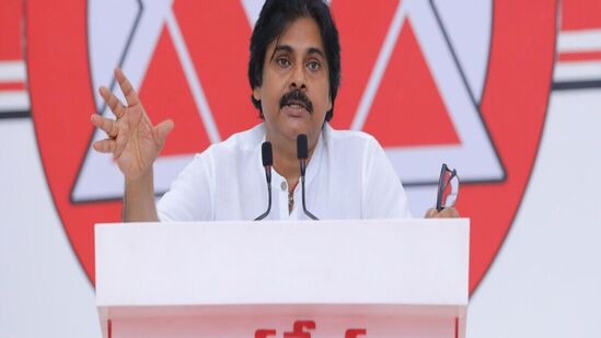 పవన్ కల్యాణ్ కు షాకిచ్చిన అధికారులు