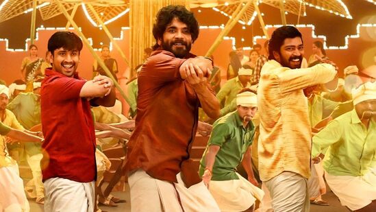 నా సామిరంగ మూవీలో అల్లరి నరేశ్, రాజ్ తరుణ్ కీలకపాత్రలు పోషించారు. అషికా రంగనాథ్, మిర్నా మీనన్, రుక్సార్ థిల్లాన్ హీరోయిన్లుగా ఉన్నారు. శ్రీ శ్రీనివాస క్రియేషన్స్ బ్యానర్ నిర్మించిన ఈ చిత్రానికి.. ఆస్కార్ విన్నర్ ఎంఎం కీరవాణి సంగీతం అందించారు.&nbsp;