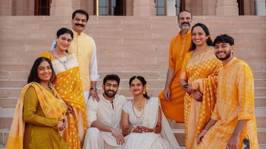 రాజస్థాన్ రాష్ట్రంలోని జోధ్ పూర్ ప్యాలెస్‌లో వైఎస్ రాజారెడ్డి, అట్లూరి ప్రియ(Atluri Priya) వివాహ బంధంతో ఒక్కటయ్యారు. ఇరుకుటుంబాల సభ్యులు, అతి కొద్ది మంది బంధువులతో రాజారెడ్డి, ప్రియ వివాహం జరిగింది.&nbsp;