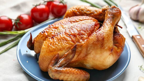 Chicken With Skin : స్కిన్‌తో చికెన్ తింటే ఆరోగ్యానికి మంచిదేనా?-is it bad  to eat chicken with skin know facts here ,లైఫ్‌స్టైల్ న్యూస్