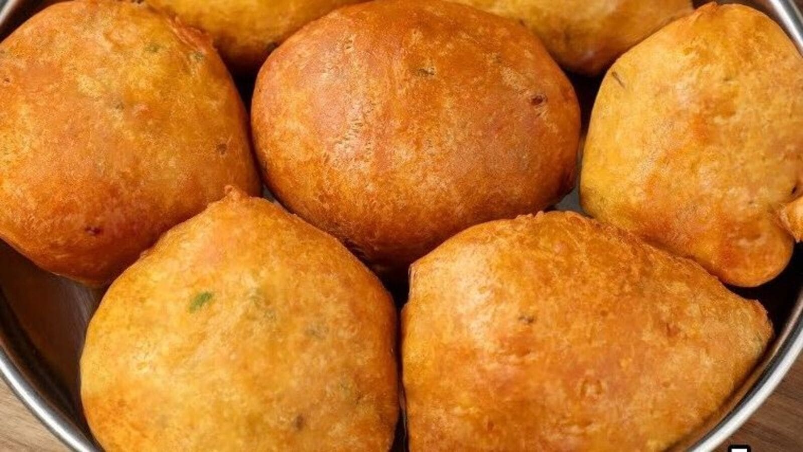 Mysore bonda | Hema's Kitchen