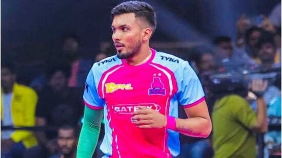 PKL Season 10 Top 5 Riders: జైపూర్ పింక్ పాంథర్స్ జట్టుకు చెందిన అర్జున్ దేశ్‌వాల్ కూడా ఈ సీజన్ లో 276 రెయిడ్ పాయింట్లు సాధించాడు.