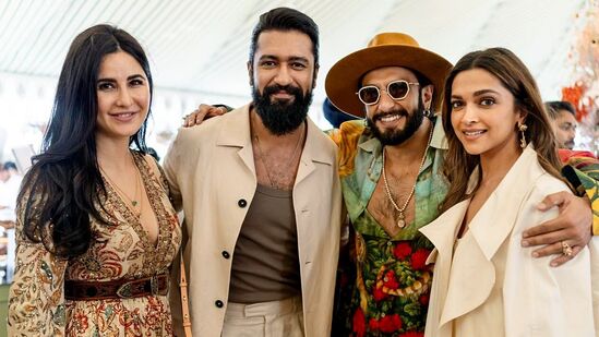 రాధికా మర్చంట్ -అనంత్ అంబానీ ప్రీ వెడ్డింగ్ వేడుకలో బాలీవుడ్ నటులు రణ్ వీర్ సింగ్ దీపికా పదుకోన్, విక్కీ కౌశల్, కత్రినా కైఫ్ ల సందడి