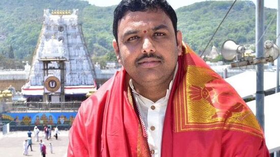 పంచాంగకర్త చిలకమర్తి ప్రభాకర చక్రవర్తి శర్మ 