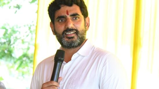 తెలుగుదేశం పార్టీ జాతీయ ప్రదాన కార్యదర్శి నారా లోకేశ్ కు భద్రత పెంచారు.