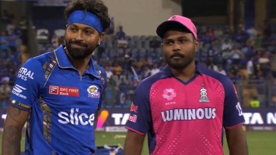 MI vs RR Hardik Pandya: హోం గ్రౌండ్‍లోనూ హార్దిక్‍కు తప్పని ‘బూ’.. మర్యాదగా ప్రవర్తించాలన్న కామెంటేటర్: వీడియో