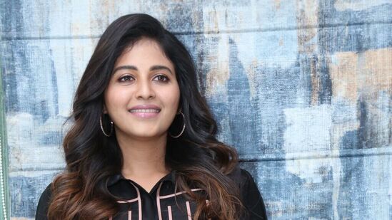ఆడియెన్‌గా తాను హార‌ర్ మూవీస్ చేయ‌డానికి ఇష్ట‌ప‌డ‌తాను. మ‌ర్డ‌ర్ మిస్ట‌రీ సినిమాల‌ను చూడ‌టానికి ఇష్ట‌ప‌డ‌తాన‌ని అంజ‌లి తెలిపింది.&nbsp;