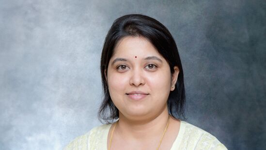 డాక్టర్ వై.సుభాషిణి, ప్రసూతి వైద్య నిపుణులు, ఫెర్నాండెజ్ హాస్పిటల్, హైదరాబాద్