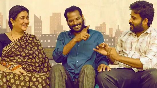 ఫ్యామిలీ డ్రామాగా రూపొందిన జే బేబీ మూవీలో అట్ట‌క‌త్తి దినేష్, ఊర్వ‌శి, లొల్లుస‌బ‌మార‌న్ కీల‌క పాత్ర‌లు పోషించారు.