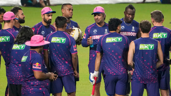 IPL 2024 Points Table after rcb vs srh: ఐపీఎల్ 2024 పాయింట్ల టేబుల్లో రాజస్థాన్ రాయల్స్ టాప్ లో కొనసాగుతోంది. ఆ టీమ్ 6 మ్యాచ్ లలో ఐదు గెలిచి, ఒకటి ఓడి 10 పాయింట్లు, 0.767 నెట్ రన్ రేట్ తో ఉంది.