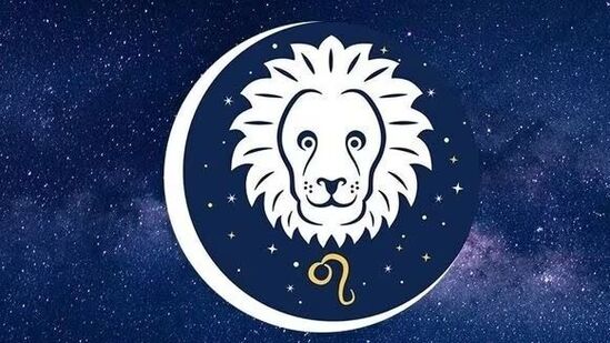 సింహరాశి:&nbsp; విపరీత రాజయోగ కాలంలో సింహ రాశి వారికి కలిసి వస్తుంది. సమాజంలో గౌరవం పెరుగుతుంది. ధనపరంగా లాభపడేందుకు అవకాశాలు లభిస్తున్నాయి. మీ ప్రణాళికలు సక్సెస్ అవుతాయి. కార్యాలయంలో పలుకుబడి పెరుగుతుంది. వ్యాపారంలో లాభాలు రావొచ్చు.&nbsp;