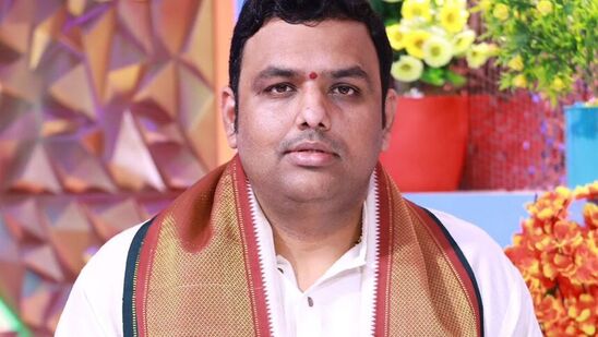 పంచాంగకర్త బ్రహ్మశ్రీ చిలకమర్తి ప్రభాకర చక్రవర్తి శర్మ