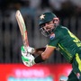 <p>Babar Azam World Record: న్యూజిలాండ్ తో జరిగిన మూడో టీ20లో పాకిస్థాన్ ఓడిపోయినా.. ఆ టీమ్ కెప్టెన్ బాబర్ ఆజం వ్యక్తిగతంలో ఓ వరల్డ్ రికార్డు క్రియేట్ చేశాడు. దాదాపుగా థర్డ్ రేటెడ్ టీమ్ గా ఉన్న న్యూజిలాండ్ ఈ మ్యాచ్ లో 7 వికెట్లతో పాక్ ను చిత్తు చేసింది.</p>
