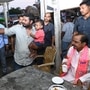 <p>&nbsp;యువతీయువకులు కేసీఆర్ తో సెల్ఫీలు దిగారు. వారికి ఆప్యయంగా కేసీఆర్ కరచాలనం చేశారు. బీఆర్ఎస్ ప్రభుత్వం లేకపోవడం వల్ల ఇన్ని సమస్యలు వచ్చాయని వారికి తాను అండగా ఉంటానని కేసీఆర్ అన్నారు.&nbsp;</p>