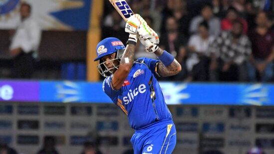 MI vs SRH: వాంఖడేలో సూర్య సెంచరీ వీరంగం.. హైదరాబాద్‍ను దెబ్బకొట్టిన ముంబై ఇండియన్స్