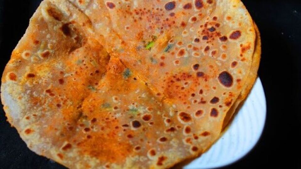 Carrot Paratha Recipe: బ్రేక్‌ఫాస్ట్ కోసం క్యారెట్ పరాటా రెసిపీ ...