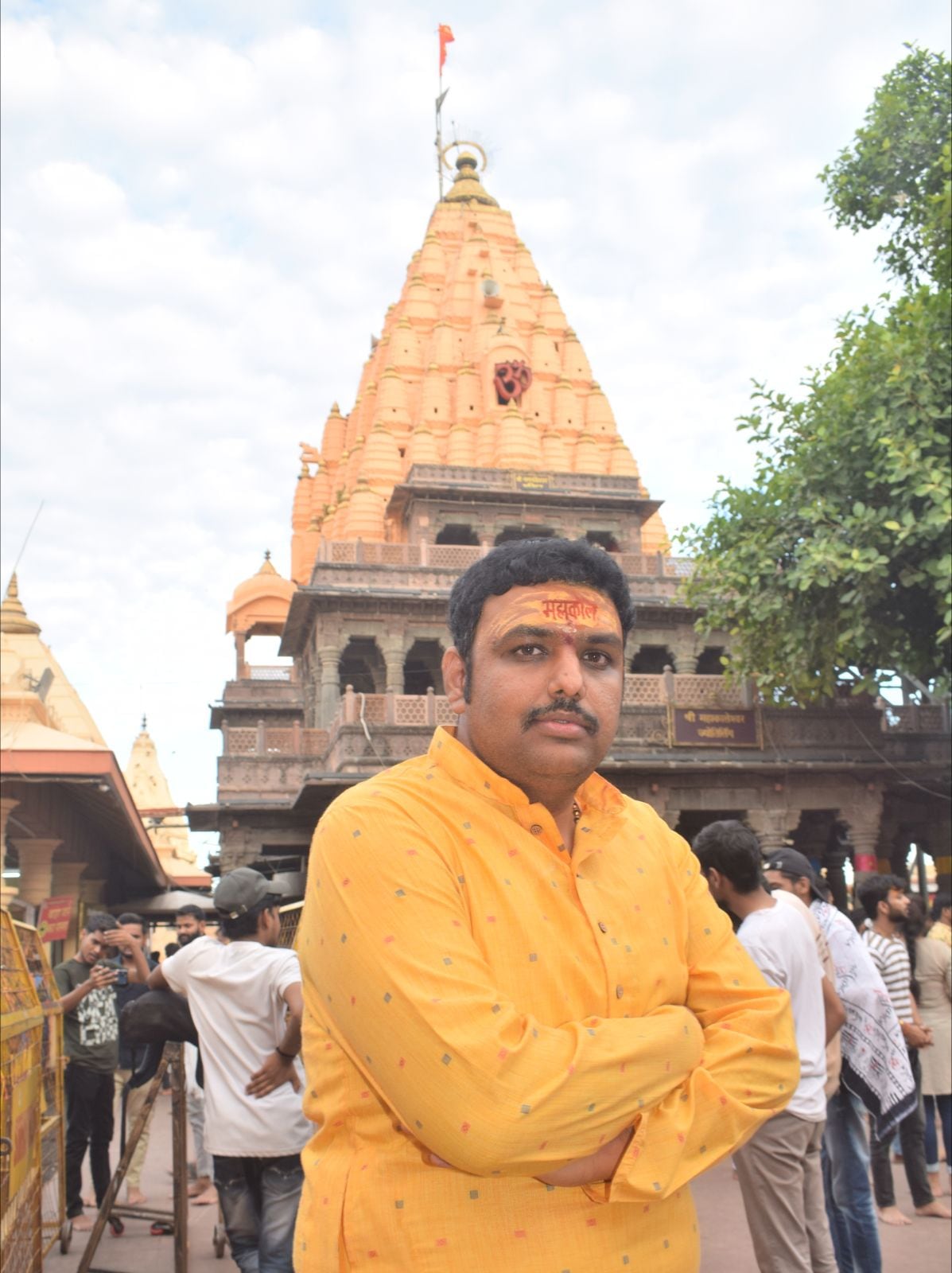 ఆధ్యాత్మిక వేత్త పంచాంగకర్త బ్రహ్మశ్రీ చిలకమర్తి ప్రభాకర చక్రవర్తి శర్మ ఆధ్యాత్మిక వేత్త పంచాంగకర్త బ్రహ్మశ్రీ చిలకమర్తి ప్రభాకర చక్రవర్తి శర్మ