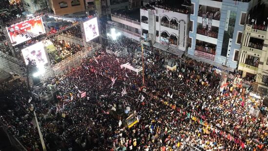 విజయవాడ పంజా సెంటర్‌లో నిర్వహించిన ఎన్నికల ప్రచారంలో పవన్ కళ్యాణ్ సభ