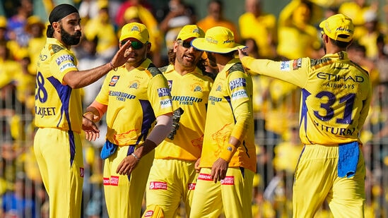 CSK vs RR: చెపాక్‍లో చెన్నై తఢాకా.. రాజస్థాన్‍పై సునాయాస గెలుపు.. ప్లేఆఫ్స్ అవకాశాలు మెరుగు