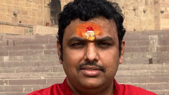 పంచాంగకర్త, ఆధ్యాత్మికవేత్త చిలకమర్తి ప్రభాకర చక్రవర్తి శర్మ 
