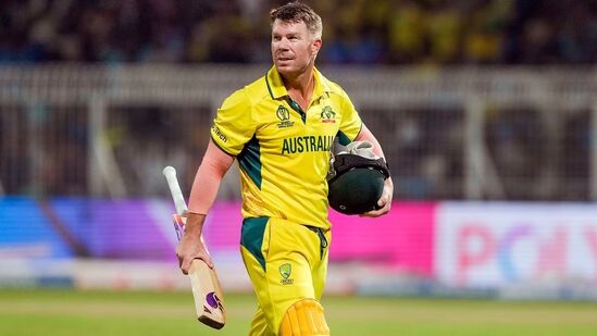 T20 World Cup Strike Rates: టీ20 వరల్డ్ కప్ లలో అత్యధిక స్ట్రైక్ రేట్ ఉన్న బ్యాటర్లలో ఆస్ట్రేలియా ఓపెనర్ డేవిడ్ వార్నర్ ఐదో స్థానంలో ఉన్నాడు. అతని స్ట్రైక్ రేట్ 133.22గా ఉంది.