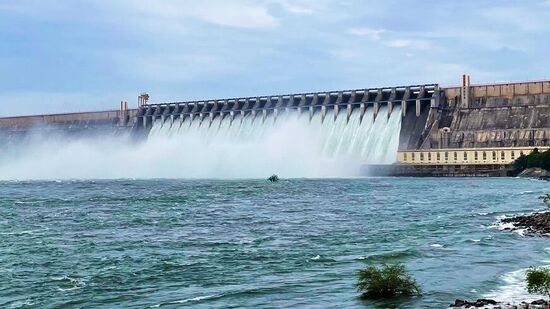 కేవలం ఒకే ఒక్క రోజులోనే సాగర్ ట్రిప్ ముగుస్తుంది. ప్రతి శనివారం, ఆదివారం ఈ ప్యాకేజీని బుక్‌ చేసుకోవచ్చు. హైదరాబాద్ నుంచి బస్సులో వెళ్తారు.