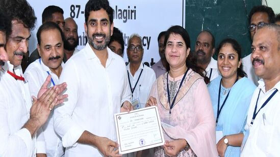 మంగళగిరిలో నారా లోకేశ్ రికార్డు విజయం